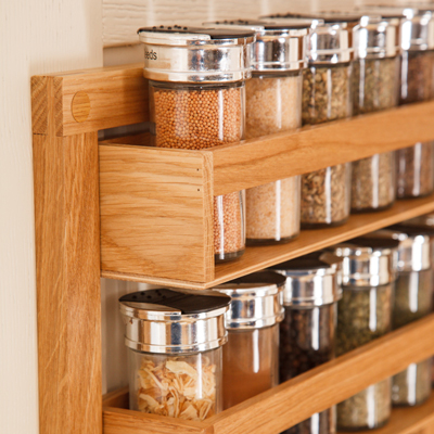 This solid wood spice rack is the perfect gift for organising herbs and spices.