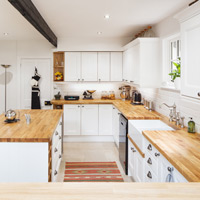 When it comes to solid oak kitchen cabinets and worktops it is worth doing some research before hiring your fitter.