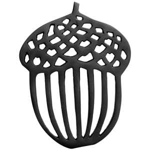 This acorn trivet from H&M Home is the perfect place to rest your pots and pans, protecting your worktop