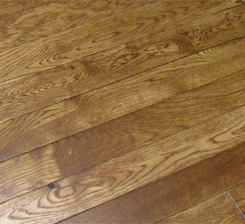 Kitchen Flooring: Solid Wood