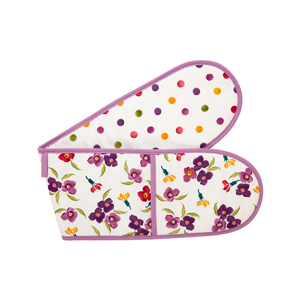 This pretty floral oven mitt is the perfect complement to a nature inspired kitchen